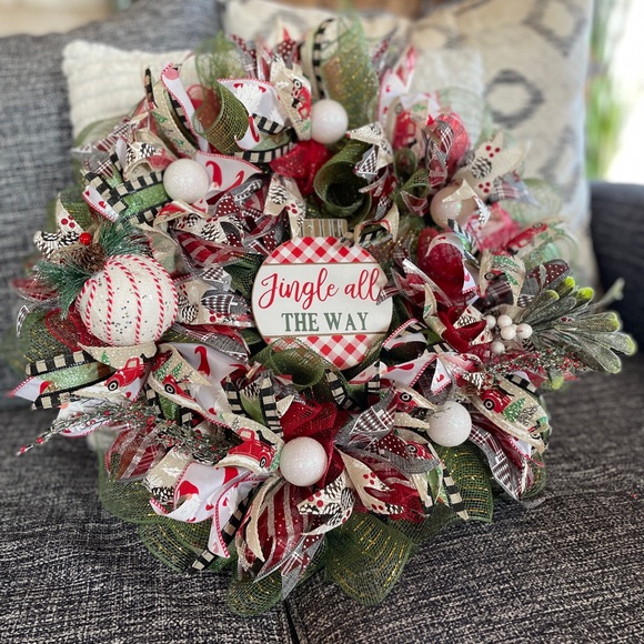 Holiday Wreaths - Picture 3 of 3